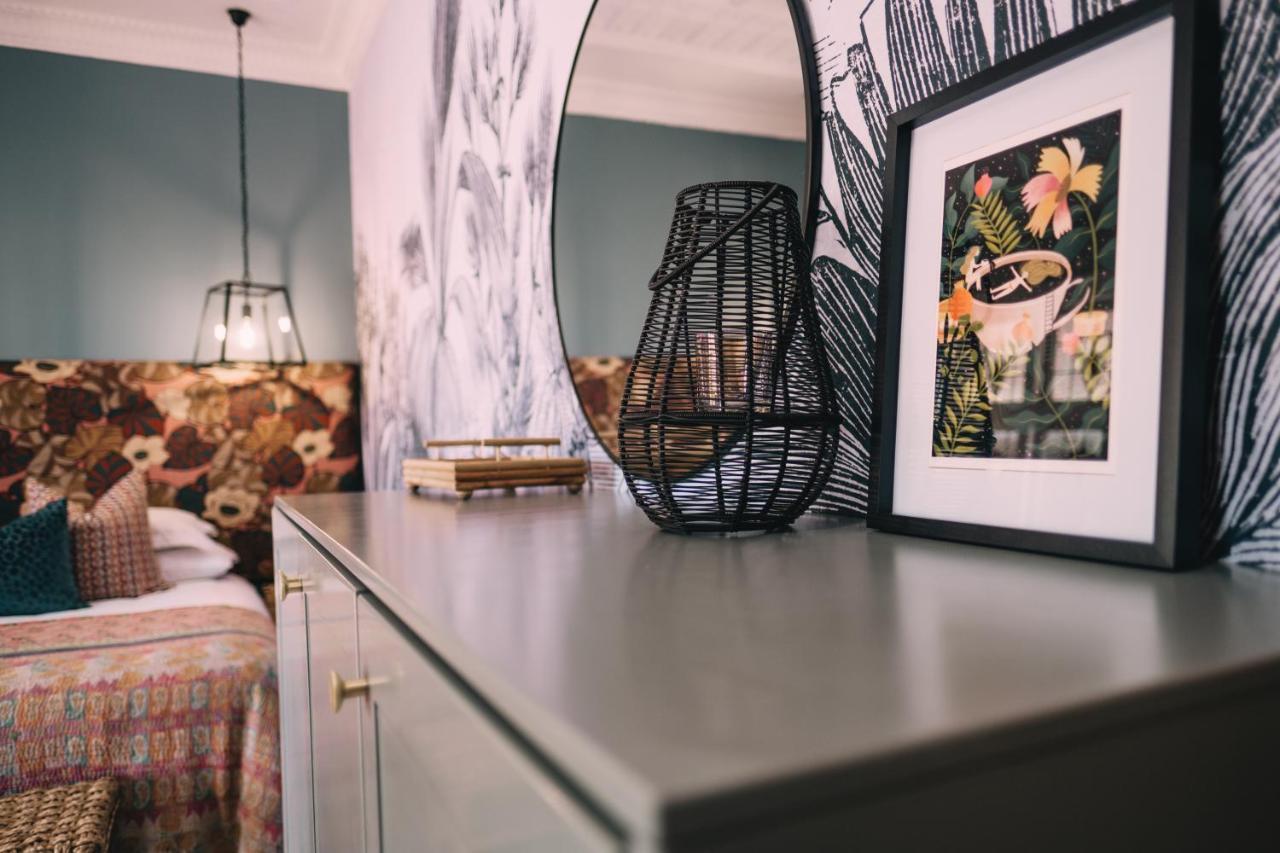 Bed & Breakfast Sixteen On Latimer East London